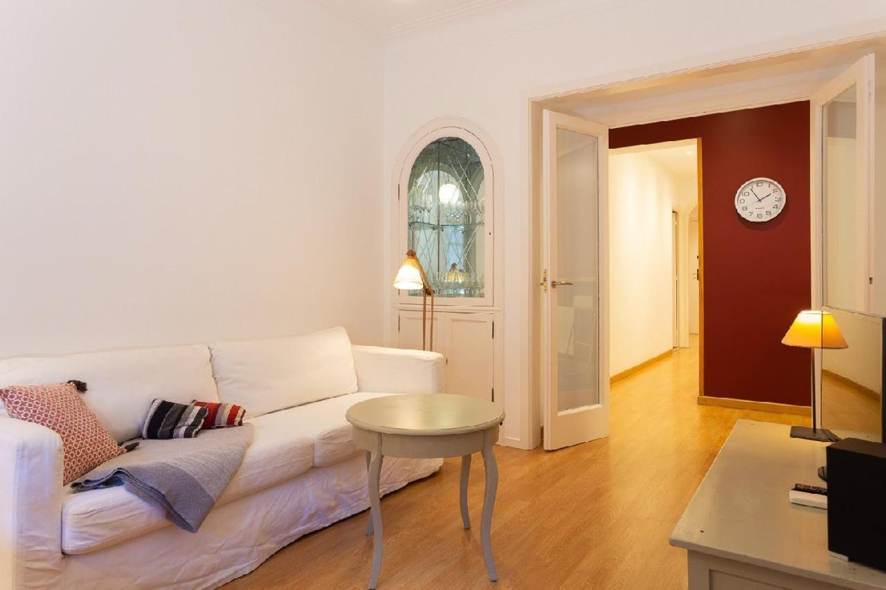 Fantastic Apartment Near Placa Francesc Macia In L'Eixample Esquerra Barcelona Kültér fotó